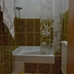 Гостиница Sana Hostel Украина, Харьков - 1 отзыв об отеле, цены и фото номеров - забронировать гостиницу Sana Hostel онлайн ванная фото 2