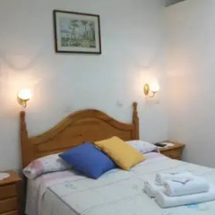 Отель Hostal Faustino комната для гостей фото 3