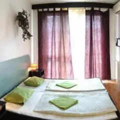 Апартаменты Peter's Apartments комната для гостей фото 4