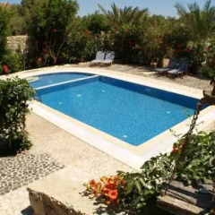 Отель Karterados Beach Apartments Греция, Остров Санторини - отзывы, цены и фото номеров - забронировать отель Karterados Beach Apartments онлайн бассейн фото 3