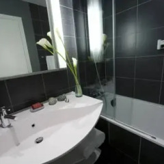 Отель Aparthotel Adagio Brussels Grand Place ванная фото 2
