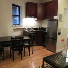 Апартаменты Uptown Madison Deluxe в номере