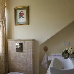 Отель Writers Apartment Литва, Вильнюс - 2 отзыва об отеле, цены и фото номеров - забронировать отель Writers Apartment онлайн в номере фото 2