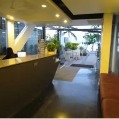 Апартаменты The Front Apartments интерьер отеля