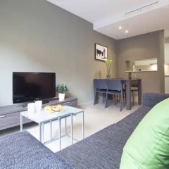 Апартаменты Bonavista Apartments - Virreina комната для гостей фото 4