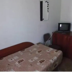 Гостиница Hostel Millenium na Bagnyuka в Омске 10 отзывов об отеле, цены и фото номеров - забронировать гостиницу Hostel Millenium na Bagnyuka онлайн Омск комната для гостей фото 2