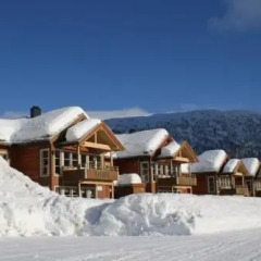 Отель Myrkdalen Fjellandsby спортивное сооружение