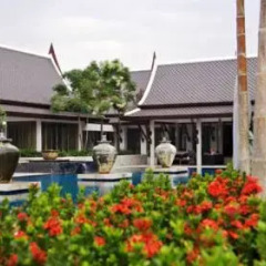 Отель Manathai Villa Sylvia, Pattaya