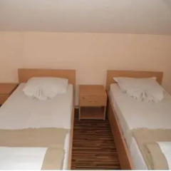 Отель Shans 3 Guest Rooms Болгария, София - отзывы, цены и фото номеров - забронировать отель Shans 3 Guest Rooms онлайн детские мероприятия фото 2