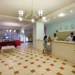 Larissa Blue Hotel интерьер отеля