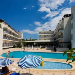 Larissa Blue Hotel детские мероприятия фото 2