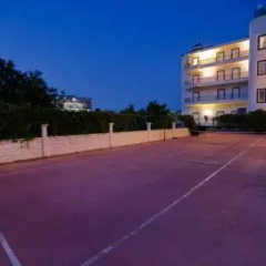 Larissa Blue Hotel спортивное сооружение