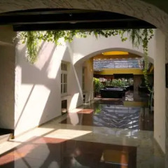 Atrium Hotel