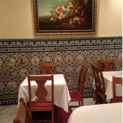 Отель Hostal Sierpes в номере фото 2