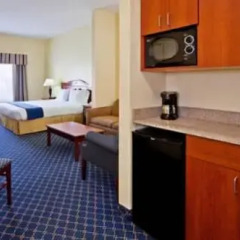 Отель Holiday Inn Express Vicksburg в номере фото 2
