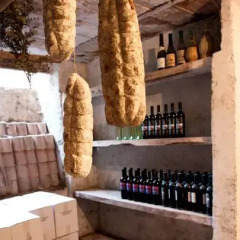 Отель Tenuta Le Sorgive Agriturismo Сольферино интерьер отеля