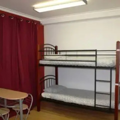 Отель Family & Fun !! Oporto Low Cost Rooms детские мероприятия фото 2