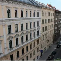 Отель Coza Rooms Vienna