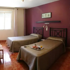 Отель Hostal Jentoft спа