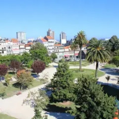 Отель Family & Fun !! Oporto Low Cost Rooms