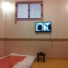 Отель Goodstay Tour Inn Сеул комната для гостей фото 3