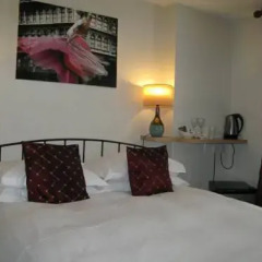 Отель Sea Breeze Brighton в номере фото 2