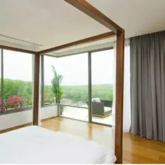 Отель Grand Seetrough Villas балкон
