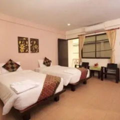 Отель Lucky Lek's Guesthouse комната для гостей фото 4
