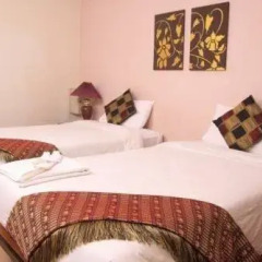 Отель Lucky Lek's Guesthouse комната для гостей фото 3