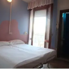 Отель Benvenuti Backpacker Hostel Италия, Римини - отзывы, цены и фото номеров - забронировать отель Benvenuti Backpacker Hostel онлайн комната для гостей фото 3