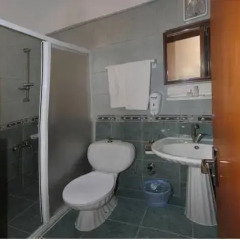 Hotel Canberra Сельчук ванная