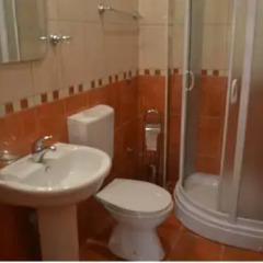 Отель Guesthouse Orlović Черногория, Будва - отзывы, цены и фото номеров - забронировать отель Guesthouse Orlović онлайн ванная
