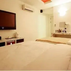 Happy Tears Hotel в номере