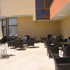 Отель Palm Marina Apartment Complex Болгария, Равда - отзывы, цены и фото номеров - забронировать отель Palm Marina Apartment Complex онлайн пляж