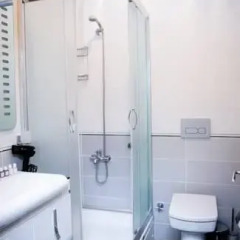 Апартаменты Tarus Apartments Galatasaray Стамбул ванная фото 2
