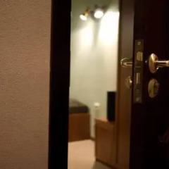 Гостиница SSHostel Nekrasova 8 сейф в номере