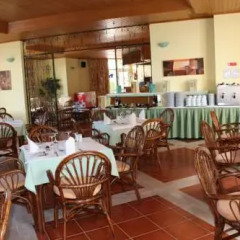 Отель Apartamentos Turisticos Presidente Португалия, Портимао - отзывы, цены и фото номеров - забронировать отель Apartamentos Turisticos Presidente онлайн питание фото 2