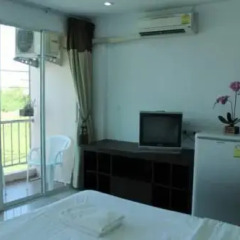 Отель Baan Tonnam Guesthouse удобства в номере