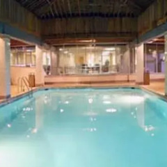 Отель Holiday Inn Rosslyn At Key Bridge спортивное сооружение
