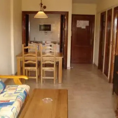 Апартаменты Ronda 4 Apartments Фуэнхирола комната для гостей фото 4