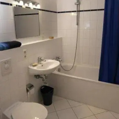 Апартаменты Berlin Holiday Apartments Near Central Station Берлин ванная фото 2
