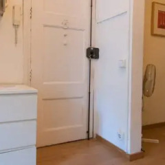 Отель Rent A Flat In Barcelona Poble Sec ванная фото 2