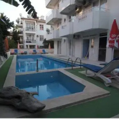 Bergama Hotel бассейн