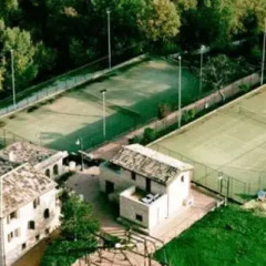 Отель Montanaria Сарнано спортивное сооружение