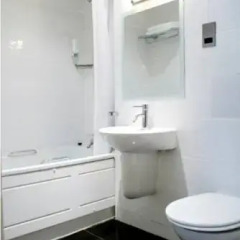 Artto Hotel Glasgow ванная