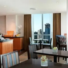 Отель Hilton Vancouver Metrotown Канада, Бурнаби - отзывы, цены и фото номеров - забронировать отель Hilton Vancouver Metrotown онлайн в номере фото 2