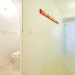 Отель Pensao Residencial 13 da Sorte Лиссабон ванная