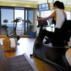 Radisson Blu Hotel, Nice фитнесс-зал фото 3