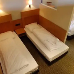 Отель Century Hotel Antwerpen Бельгия, Антверпен - - забронировать отель Century Hotel Antwerpen, цены и фото номеров удобства в номере