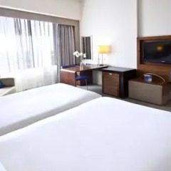 Отель Novotel Dubai Deira City Centre удобства в номере фото 2